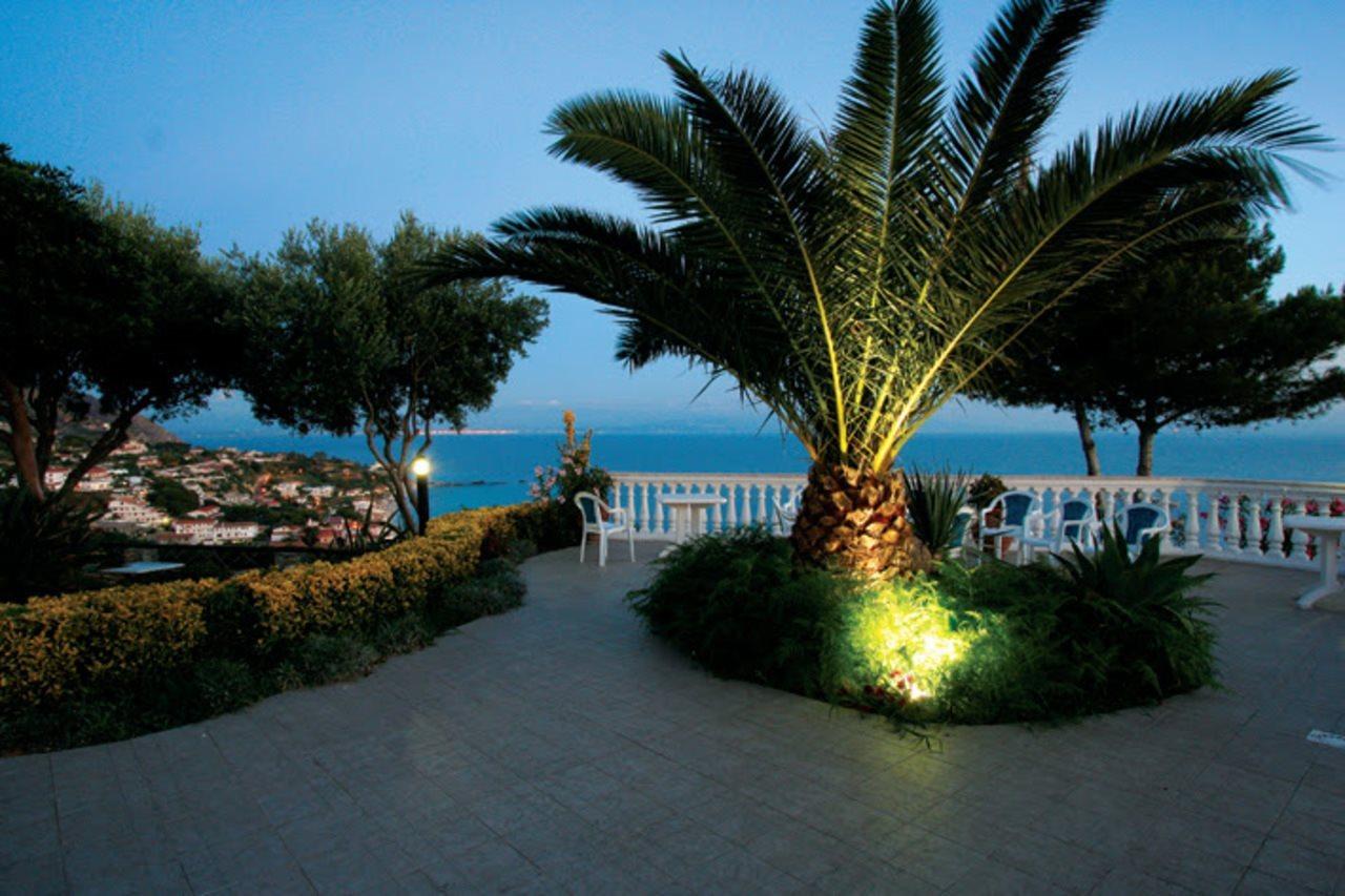 Hotel Sciaron 3*